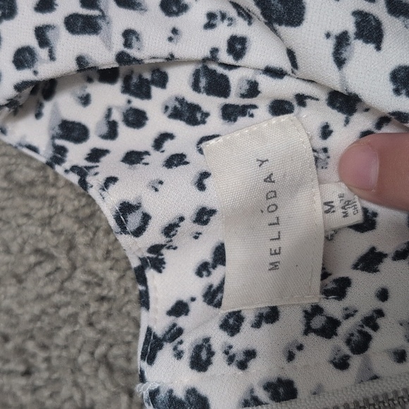 Melloday 3/4 Sleeve Polka Dot Animal Print Blouse Size Medium - Picture 7 of 10